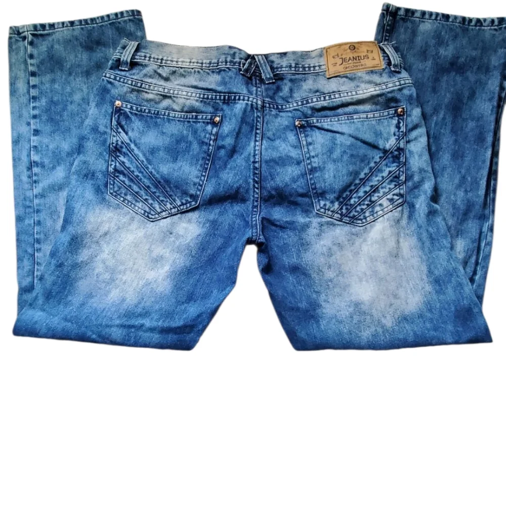 Jeanius Level Products Academiks Men's Jeans. Size 36 X 32.